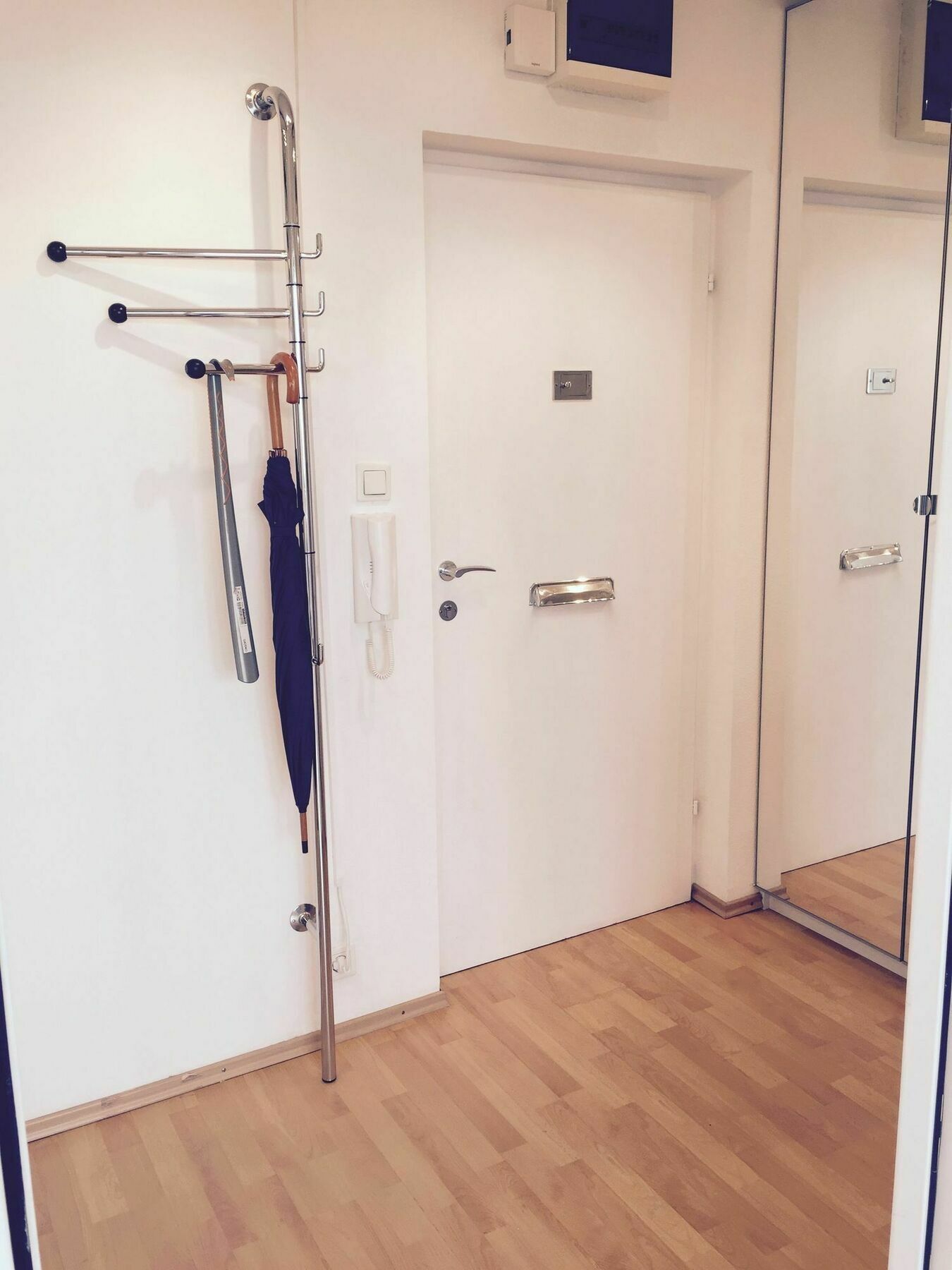 Affordable Studio Near City Center Wenen Buitenkant foto